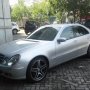 Jual Mercedez Benz E 260 tahun 2005 Silver Mulus Istimewa