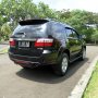 Jual Toyota Fortuner 2011 Hitam Metalik