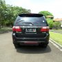 Jual Toyota Fortuner 2011 Hitam Metalik