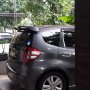 JUAL HONDA JAZZ RS A/T 2010 GREY SIAP PAKAI