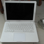 Jual macbook white 6.1