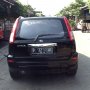 Jual Nissan X Trail ST 2004 matic hitam istimewa 