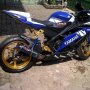 Jual yamaha vixion 2009 biru modif R6