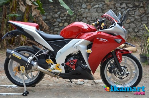  Jual  Honda CBR  250R Merah ABS Full Modif  Motor 