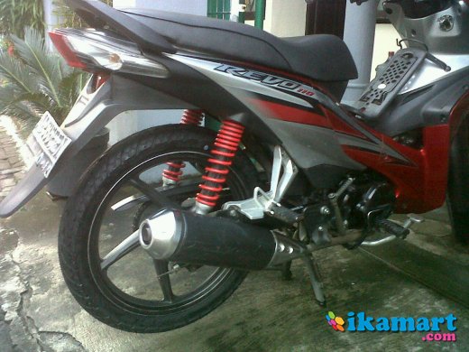 Jual Honda Revo DX 110 Merah 2010 - Motor