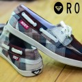 Sepatu Wanita Roxy Dinghy