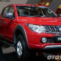 Kredit	Mitsubishi Triton