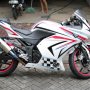 Jual Kawasaki Ninja 250 full modif bulan 4 2012 putih