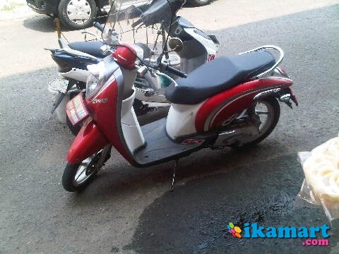 JUAL HONDA SCOOPY  2011  Motor 