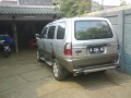 Jual Isuzu Panther LM th 2004 warna silver