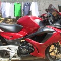 Bajaj Pulsar 220F merah FULL FAIRRING GSX 600. NEGO MURAH