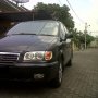 Jual hyunday trajet 2004, hitam-manual-mulus..