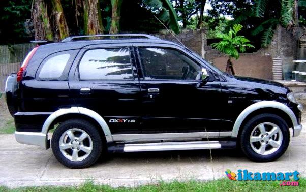 Daihatsu Taruna Oxxy 1.5 CSX 4WD Thn 2005 Warna Hitam - Mobil