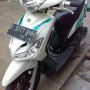 Jual NEW MIO SMILE pearly white 2011 -> new stripe, gress aja...