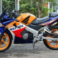 Honda CBR 150cc tahun 2004