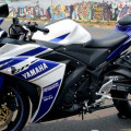 Yamaha R25