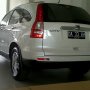 Jual CRV White 2.4cc, Matic, Th.2011, baru 3 bulan di pake, semulus luna gan