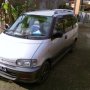 Jual Mobil Nissan Serena Silver Th99