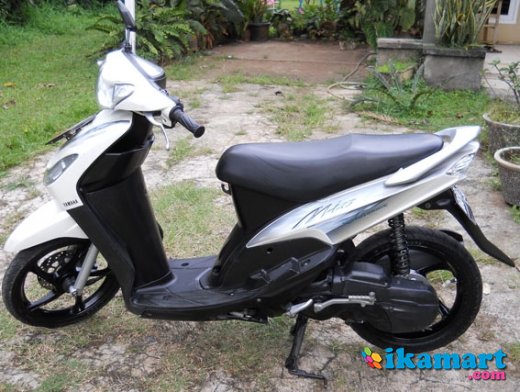 Jual Yamaha mio putih 2009/2010 - Motor