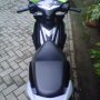 Jual Over kredit  New Honda Blade Hijau Putih Desember 2011 Jakarta