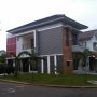 Jual Rumah Hoek di Legenda Wisata