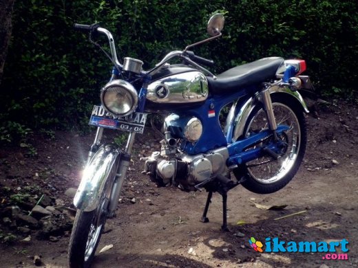 Jual Motor Antik Honda tahun 68 Solo - Motor