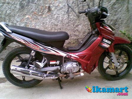 Jual cepat yamaha Jupiter Z cw tahun 2007 warna merah 