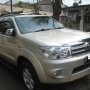 Toyota fortuner diesel matic 2010