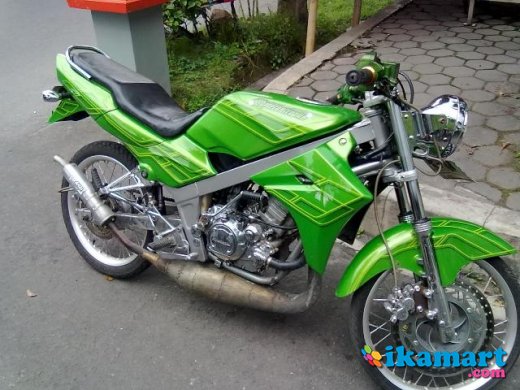 Jual kawasaki ninja r 2004 hijaujogja magelang - Motor