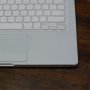 Jual Macbook white 2.1 ..very good conditions