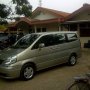 Over Kredit Nissan Serena HWS th 2004