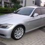 BMW 320i Executive 2009 New Model Silver low km