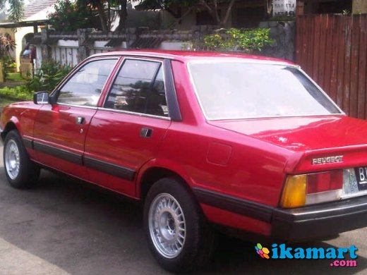 Jual PEUGEOT  505  GR THN 83 Merah Mobil 