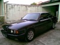 BMW 518i th 93 hitam metalik