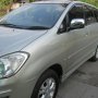 Jual Toyota innova v at 05/04 silver